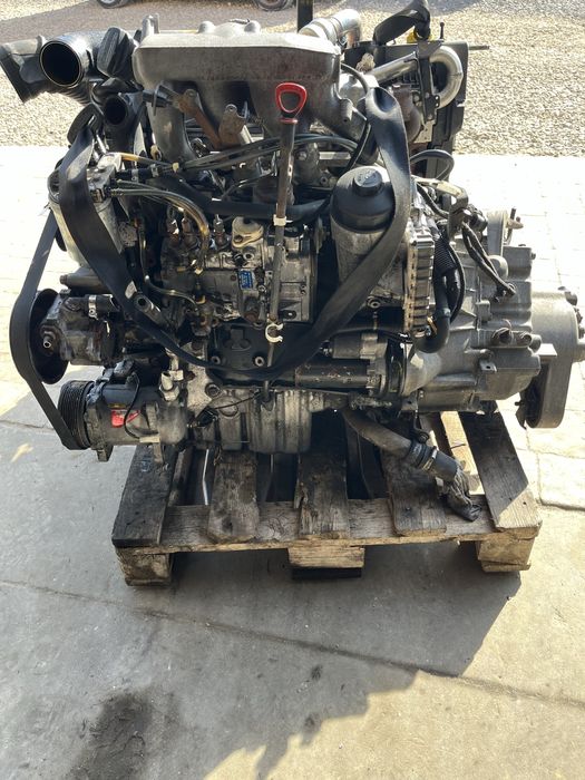 Двигун Мотор Мерседес Віто Mercedes Vito W638 Sprinter 2.3 TD