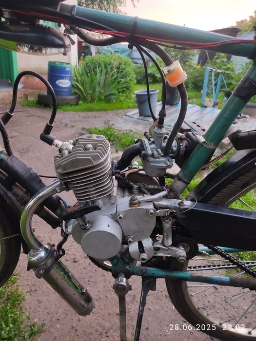 Мопед саморобний з велосипеда з двигуном