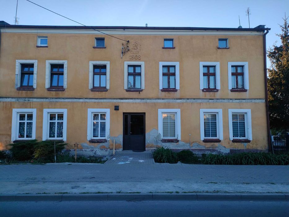 Sprzedam 5 mieszkań w kamienicy przy ul. Żwirki i Wigury w Wąbrzeźnie