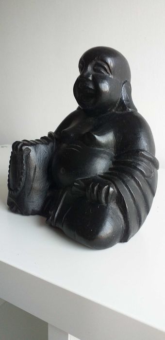 Czarny, drewniany Budda (Indonezja)
