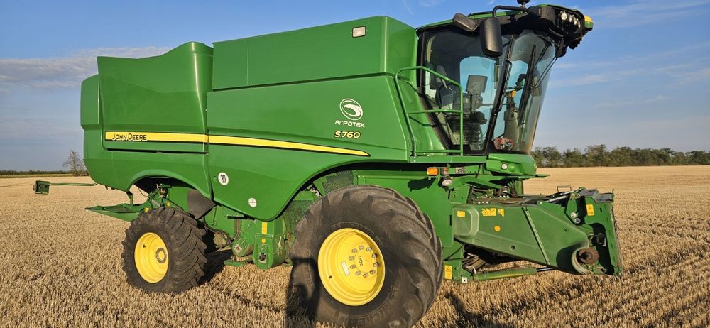 Комбайн John Deere S760 (430 к.с.)