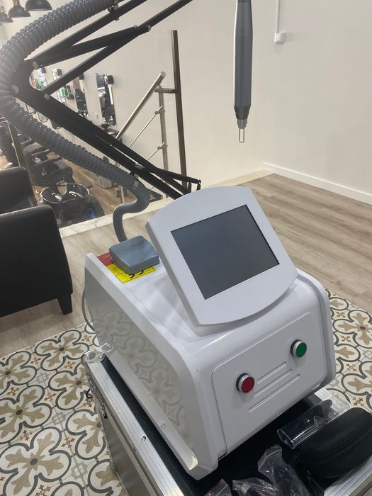 LASER YAG PICO - Tatuagens, Onicomicoses, Peeling Hollywood..