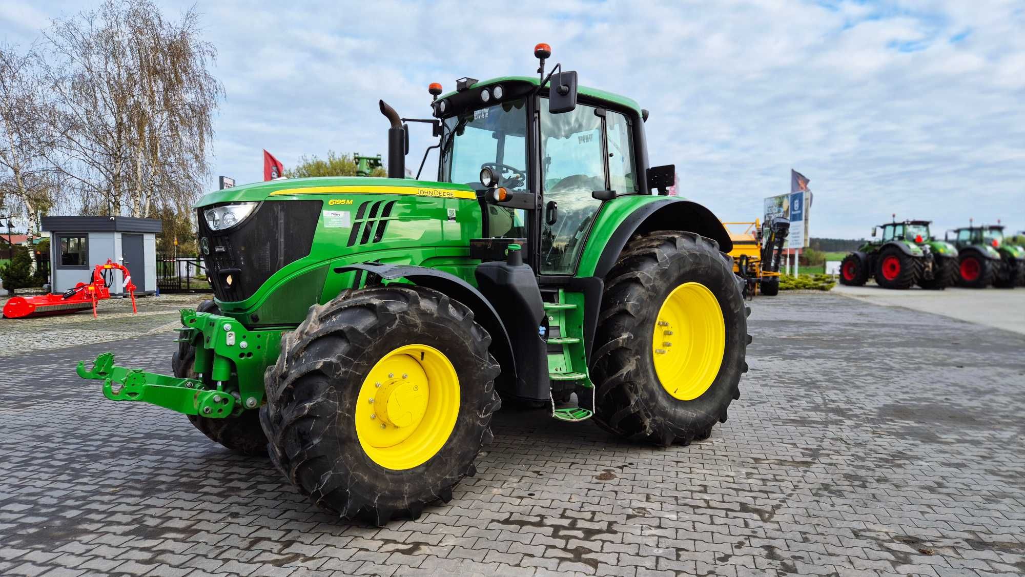 Ciągnik rolniczy JOHN DEERE 6195M - pierwszy właściciel