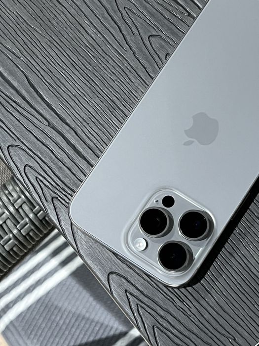 iPhone 15 pro max 256Gb Neverlock black, white, natural