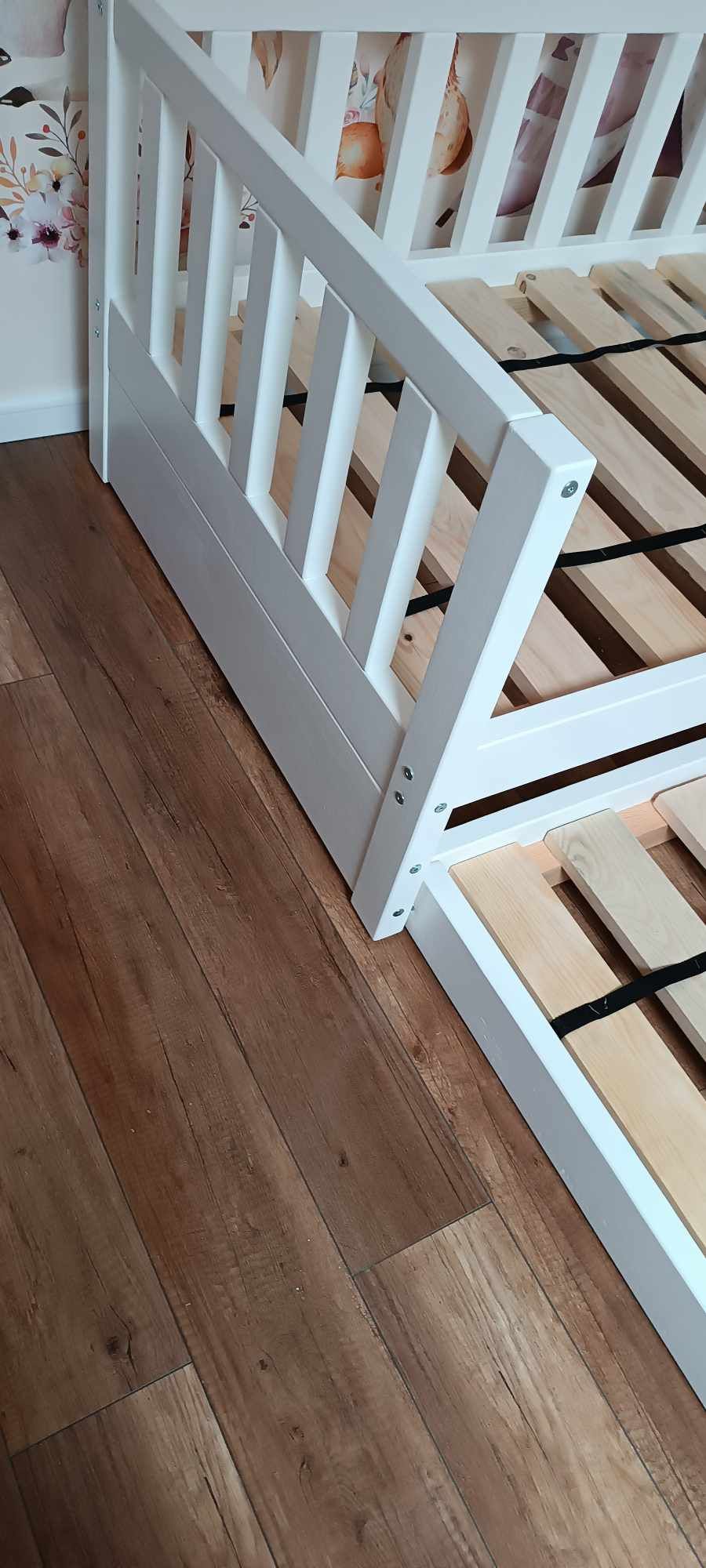 Łóżko dodatkowe spanie, łóżko domek, łóżko białe , łóżko drewniane