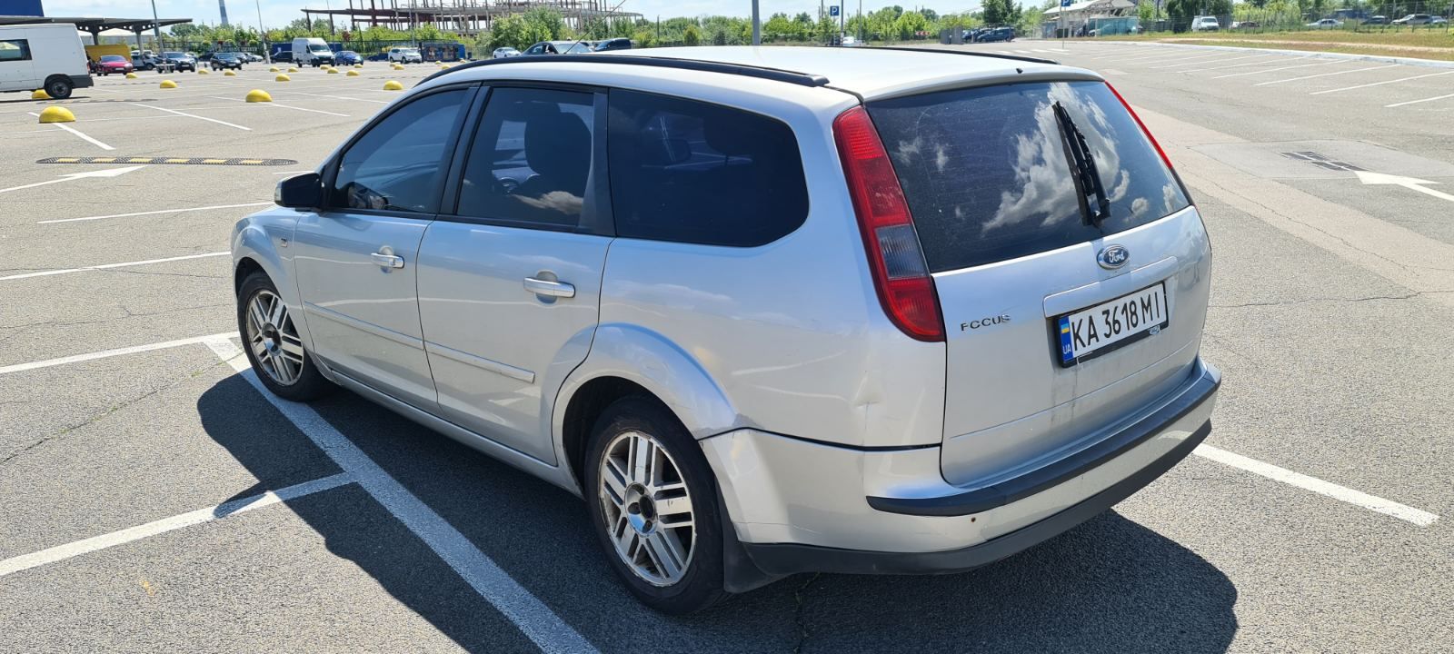 Ford Focus Chia 1.6 бенз. Максимальная  комплектація .