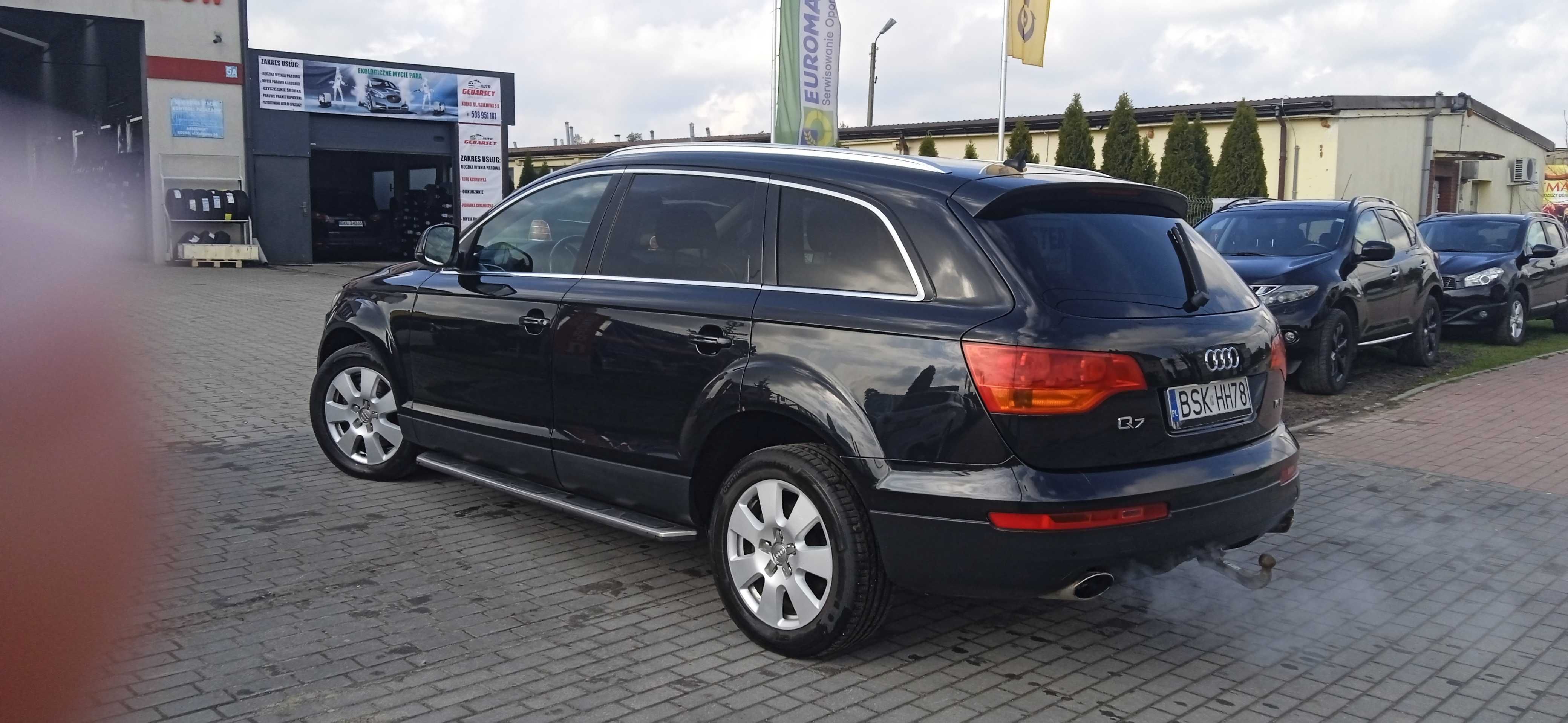 Samochód Audi Q7 2007