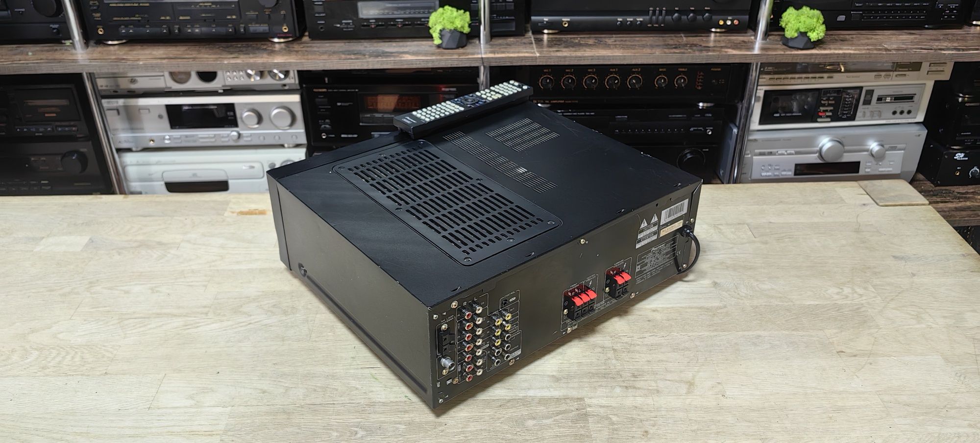 Ресивер Pioneer VSX-409/8Ω