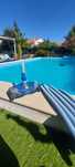 Aspirador de piscina ZODIAC MX8  limpa paredes e fundo