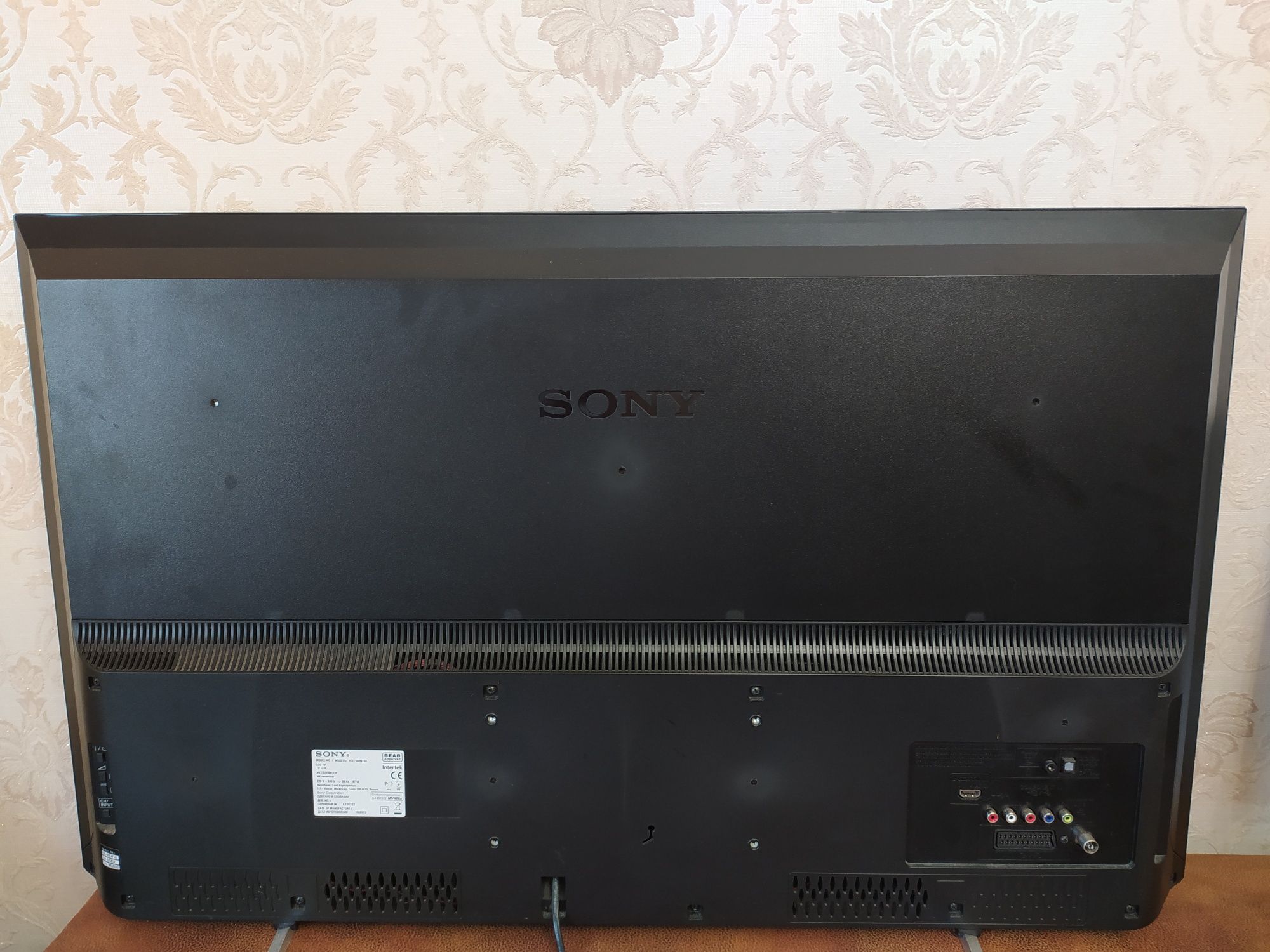 Телевизор Sony Bravia 40 дюймов