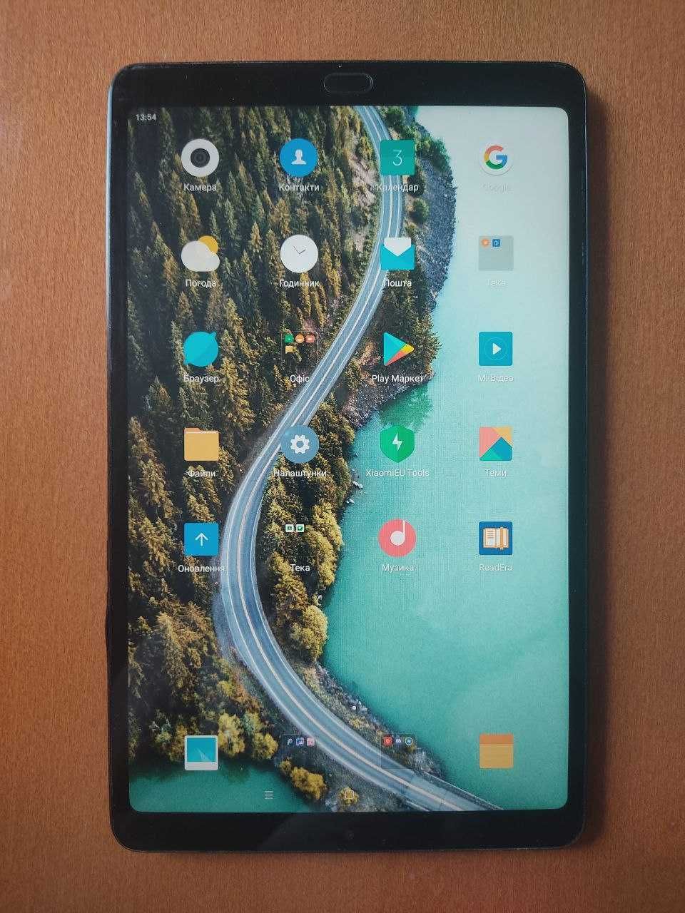 Xiaomi Mi Pad 4PLUS, 10.1", 4/128,GPS,LTE, 3G/4G стан нового.