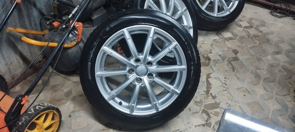 5x112 18 Audi VW Skoda orginalne 4szt
