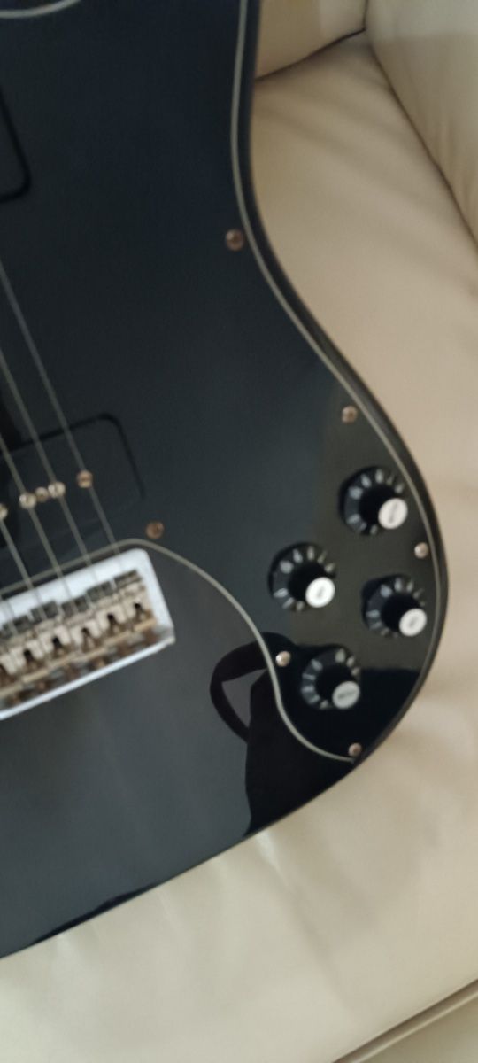 Telecaster Thinline P-90 com lockings tuners