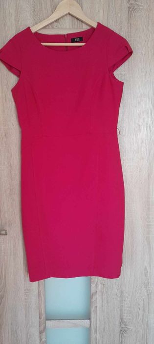 Elegancka sukienka damska rozm M