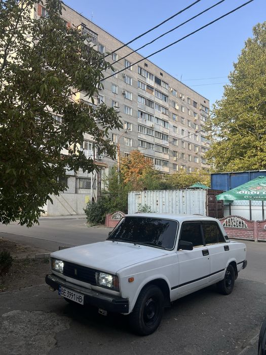 Продам ваз 2105