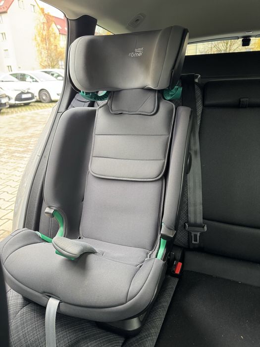 Britax Romer Advansafix i-size fotelik samochodowy9-36 kg Cosmos Black