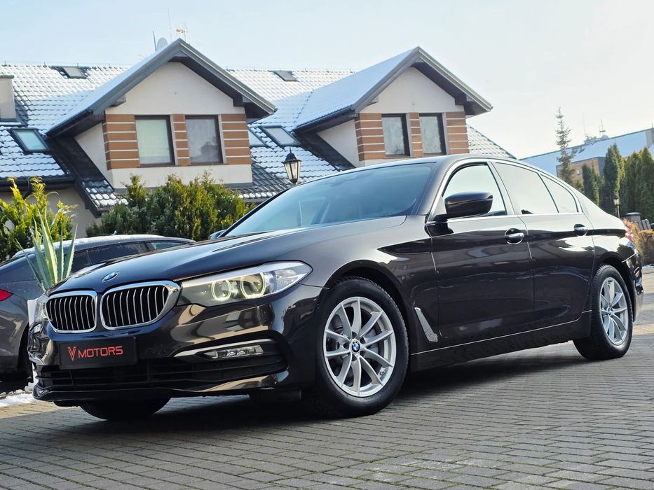BMW Seria 5 Edition Luxury Line___520d 190KM Automat LED Skóra Kamera KeylessGo___