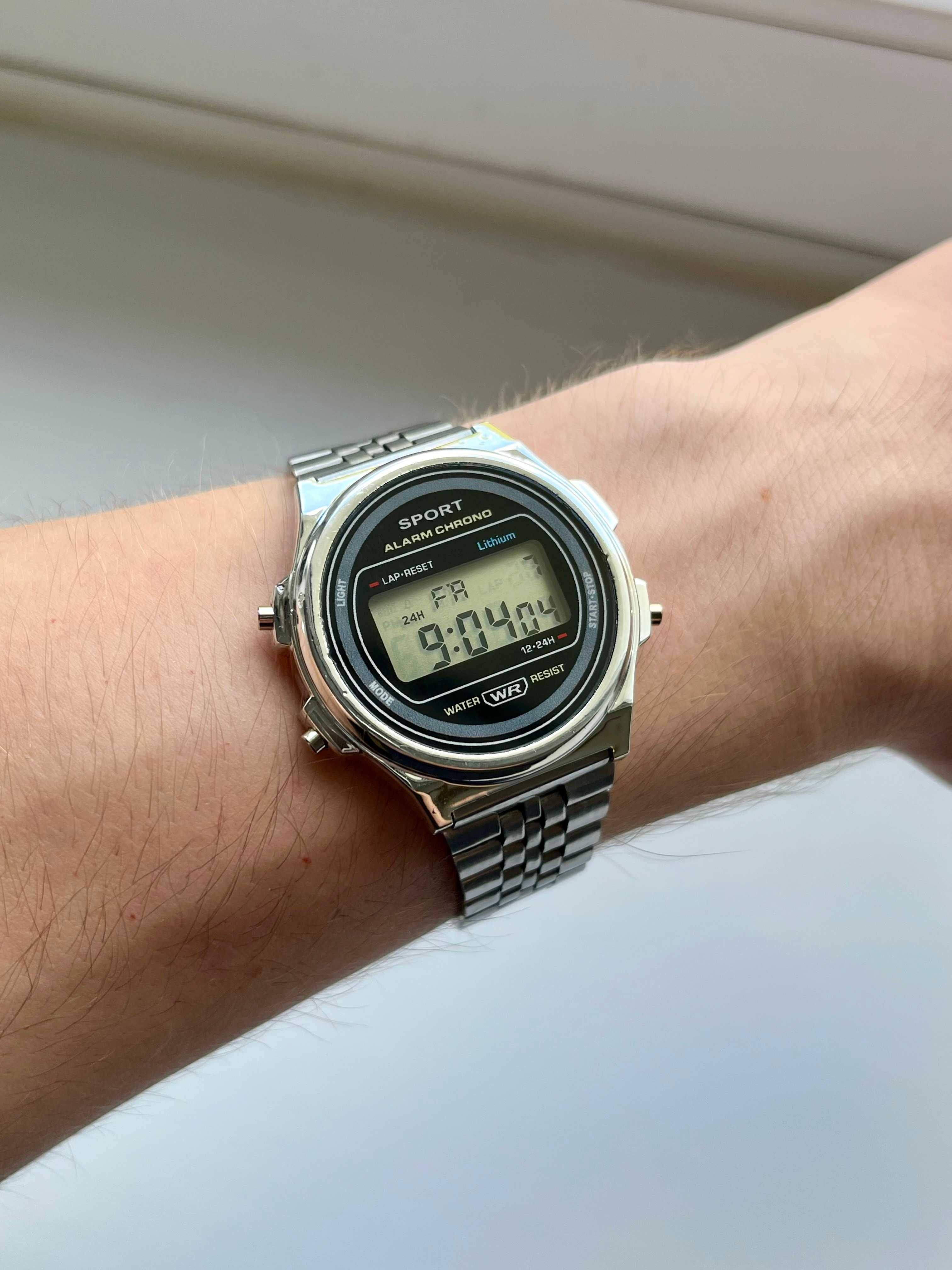 NOWY Srebrny Zegarek w stylu Casio