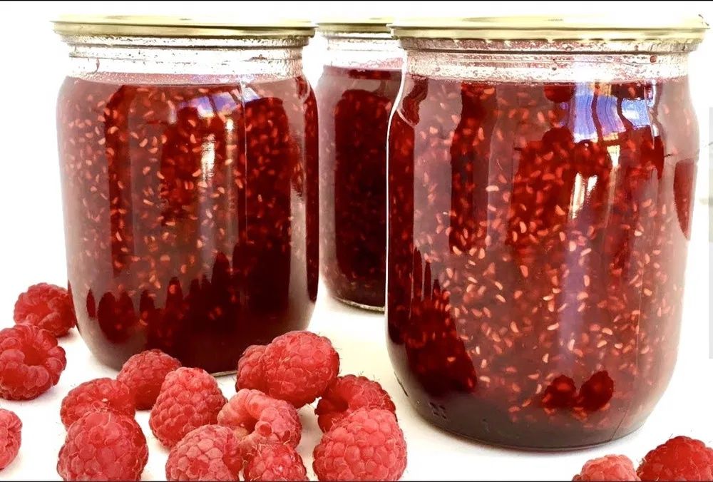Малина перетерта з цукром