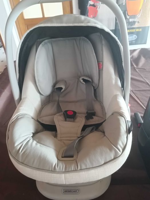 Babycoque/ovo Bébécar com Isofix