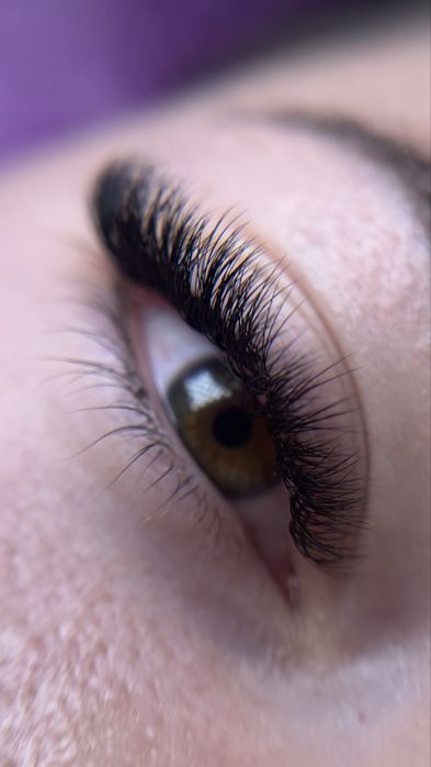 Нарощування вій/ламінування/брови