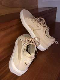 Tenis bege/creme puma