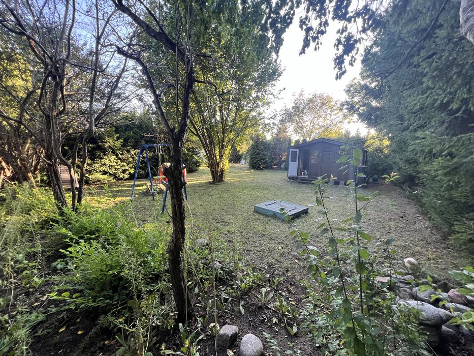 Działka Rod Marki 300m2 z domkiem media