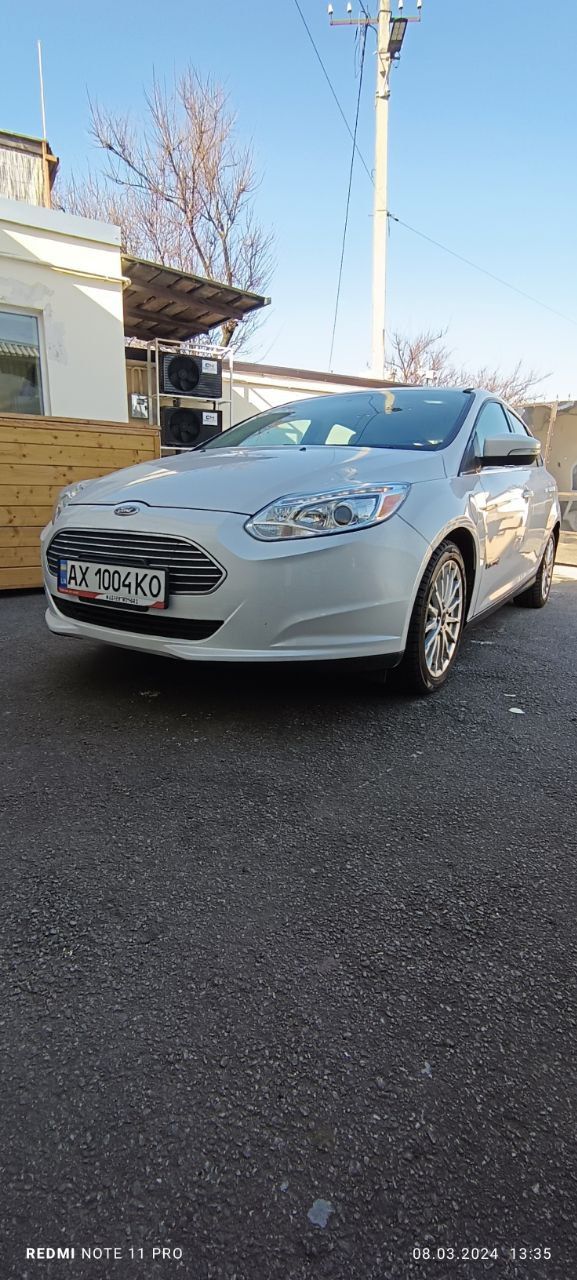 Продам Ford Focus electric