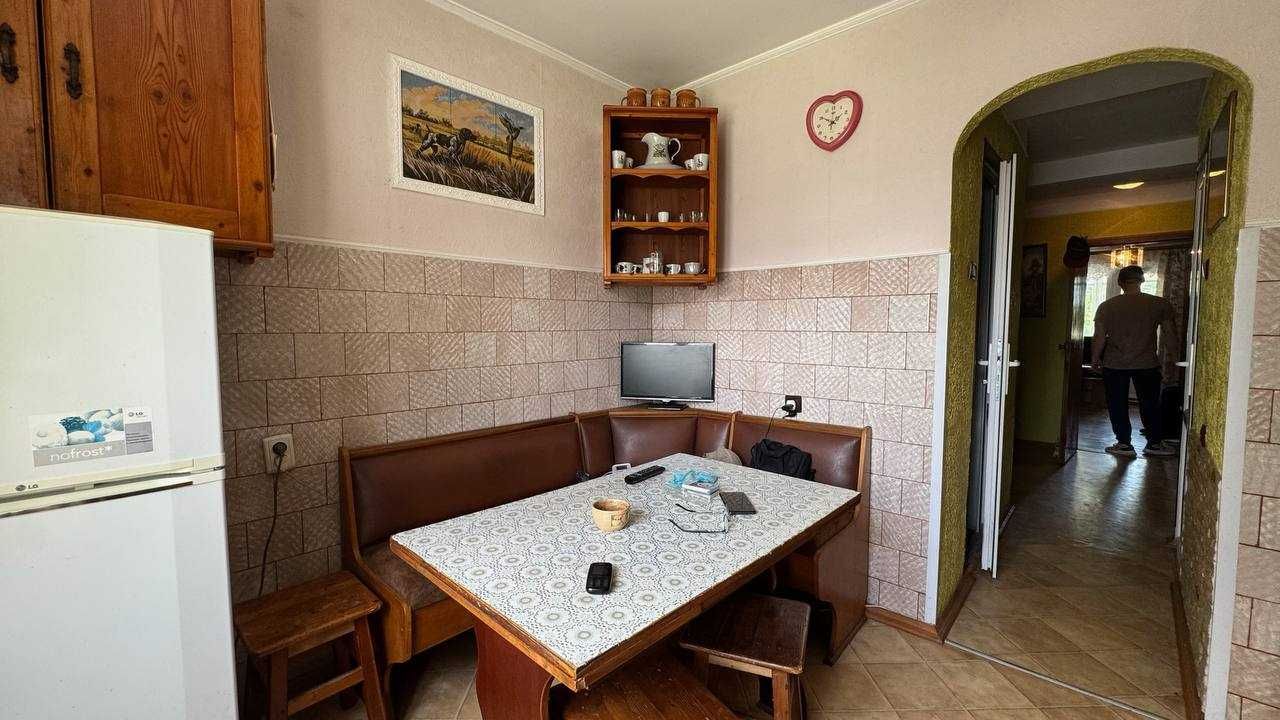 Продаж 2-кімнатної квартири в м. Стрий на вул. Панаса Мирного