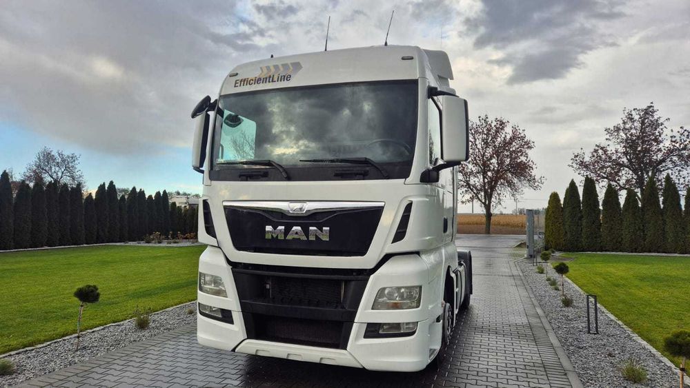 Ciągnik siodłowy MAN 18.440