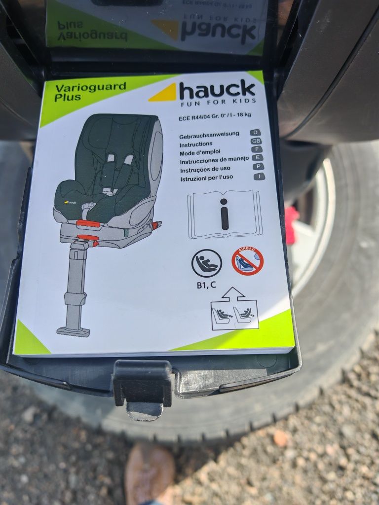 Fotelik samochodowy HAUCK isofix przód i tył do 18 kg