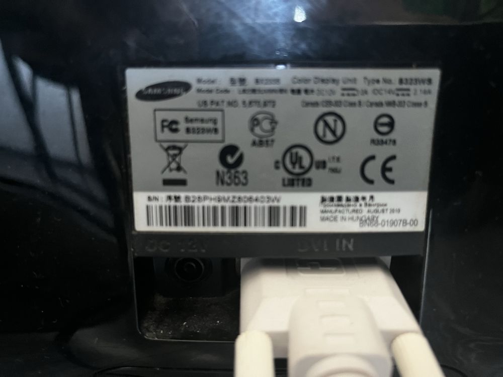 Ekran samsung 24 cale