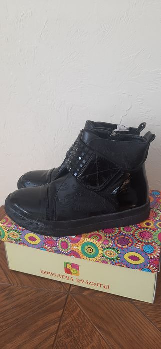 Ботинки B&G для девочки, 21-21,5 см по стельке