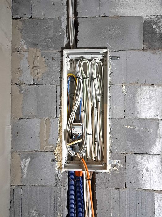 Elektryk Usługi Elektryczne