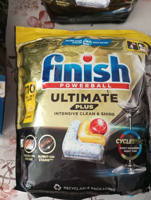 Finish Ultimate Plus to 110 kapsułek do zmywarki