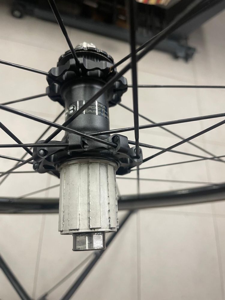Roda traseira Campagnolo Bora One