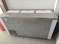Vende-se arca frigorífica para bebidas