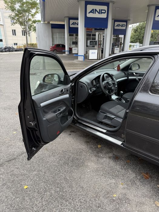 Продам автомобіль шкода актавія A5