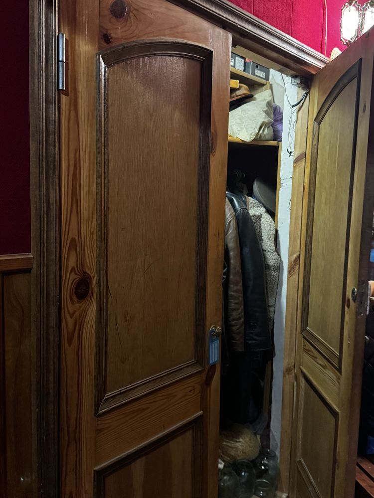 Продам трикімнатну квартиру на Шевченка