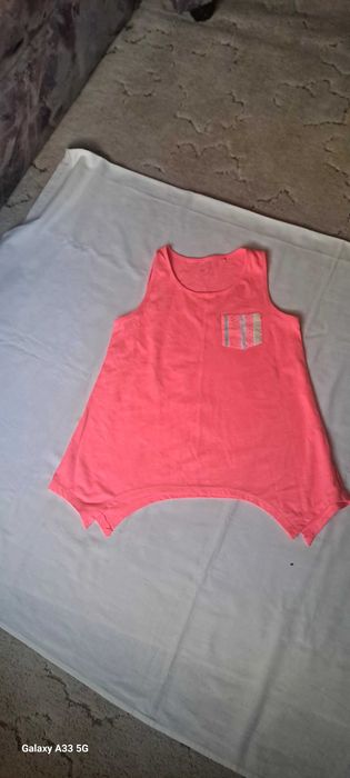 8 bluzek na lato 146-152 koń konie