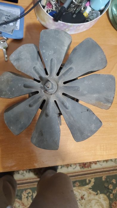 Вентилятор тракторний