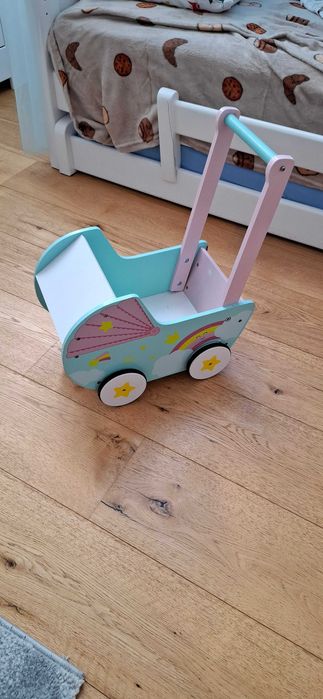 Drewniany wózek jeździk dla dzieci