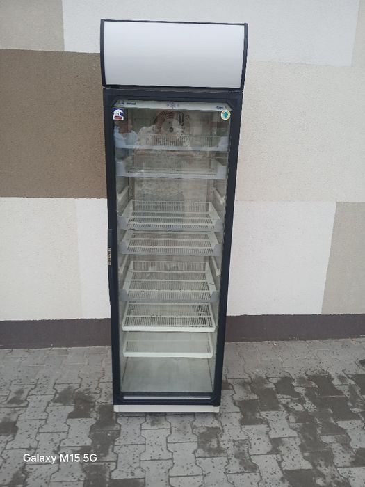 Холодильник професійний. Вітрина. 601376.