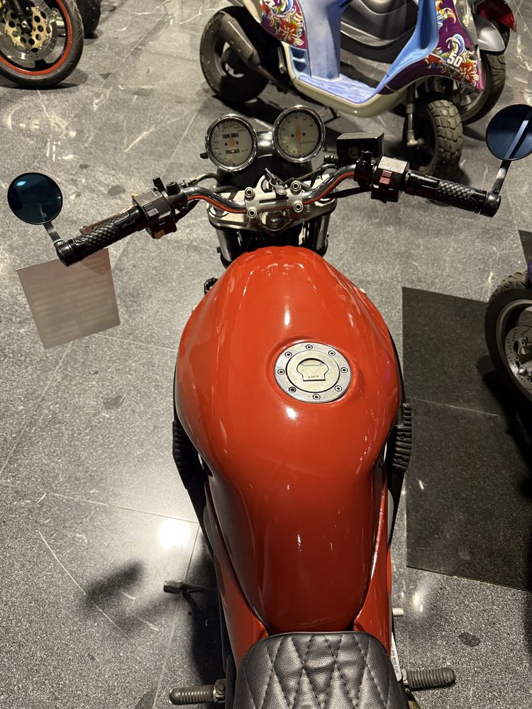 Suzuki bandit 400cc 16.000 rpm