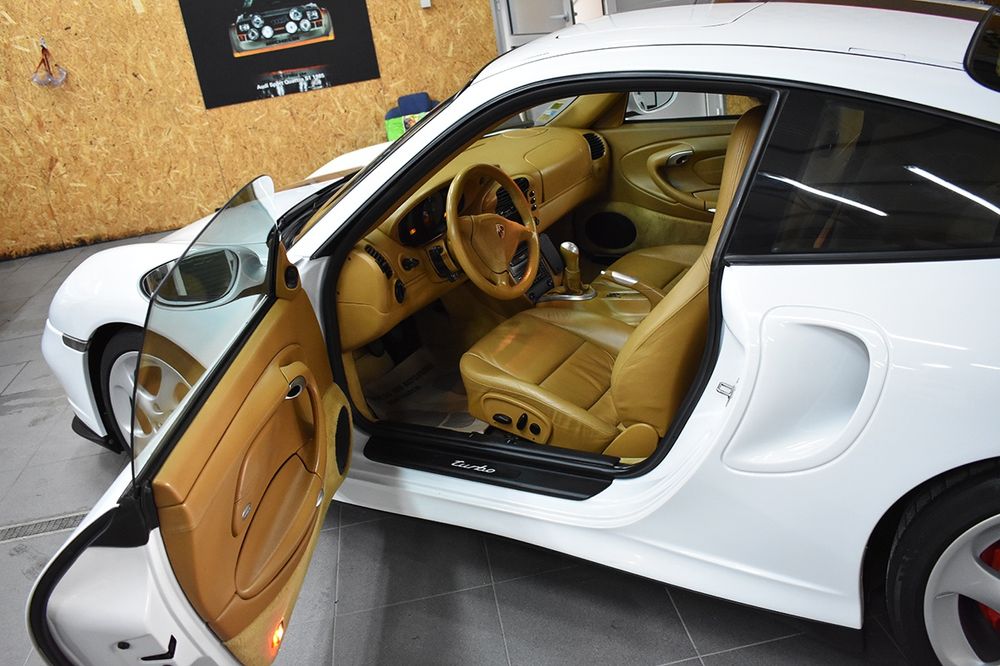 Porsche 996 turbo