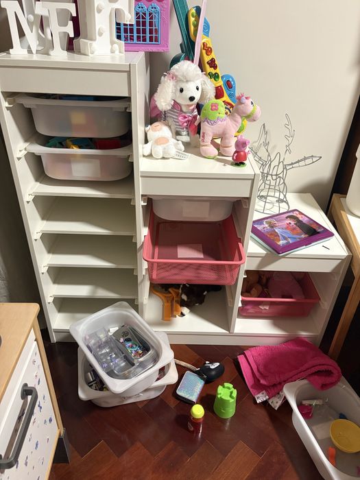 Movel arrumacao com caixas