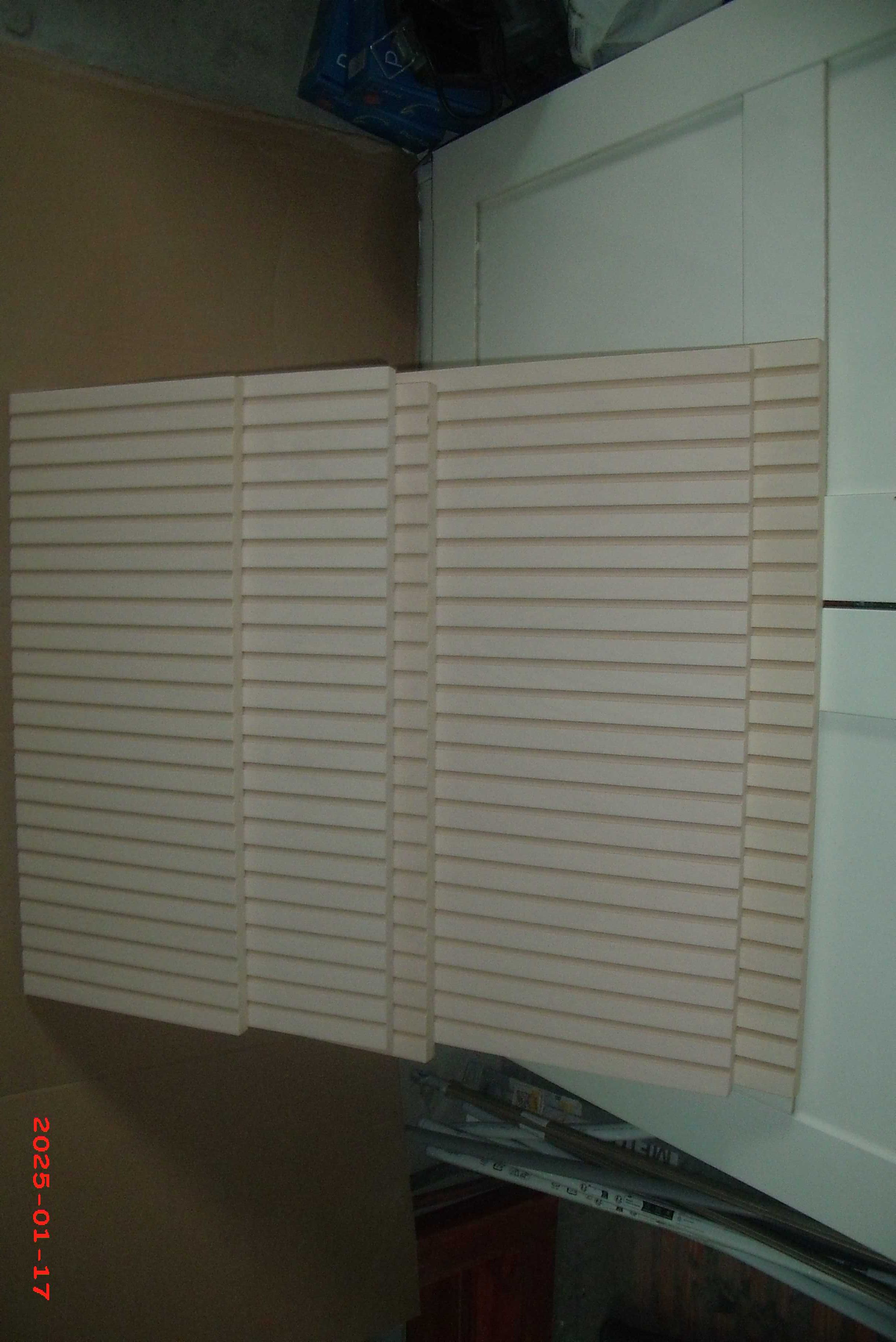 Vendo 6 portas ikea  betula Bjorkoviken 20 euros