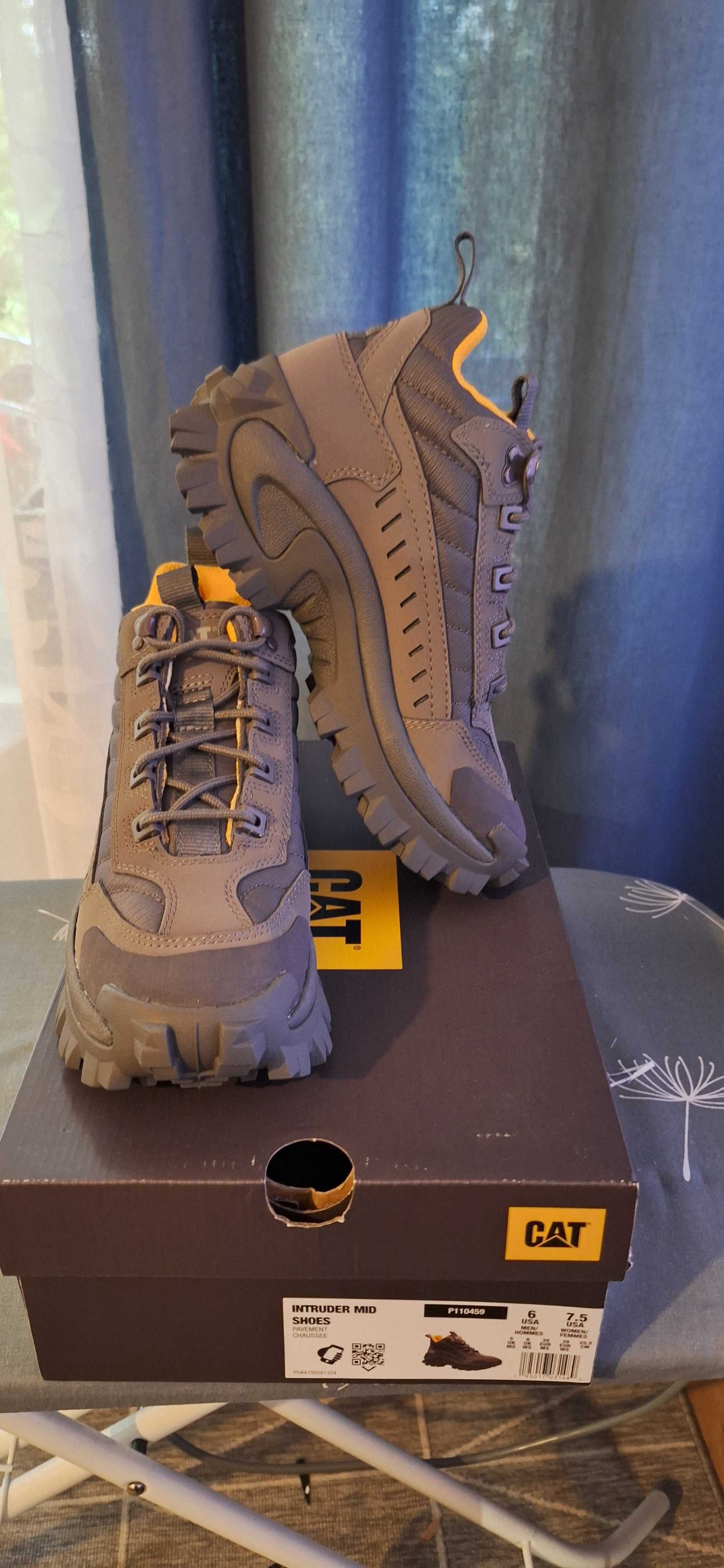 Damskie buty trekkingowe