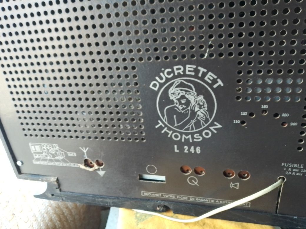 Rádio antigo ducretet thomson