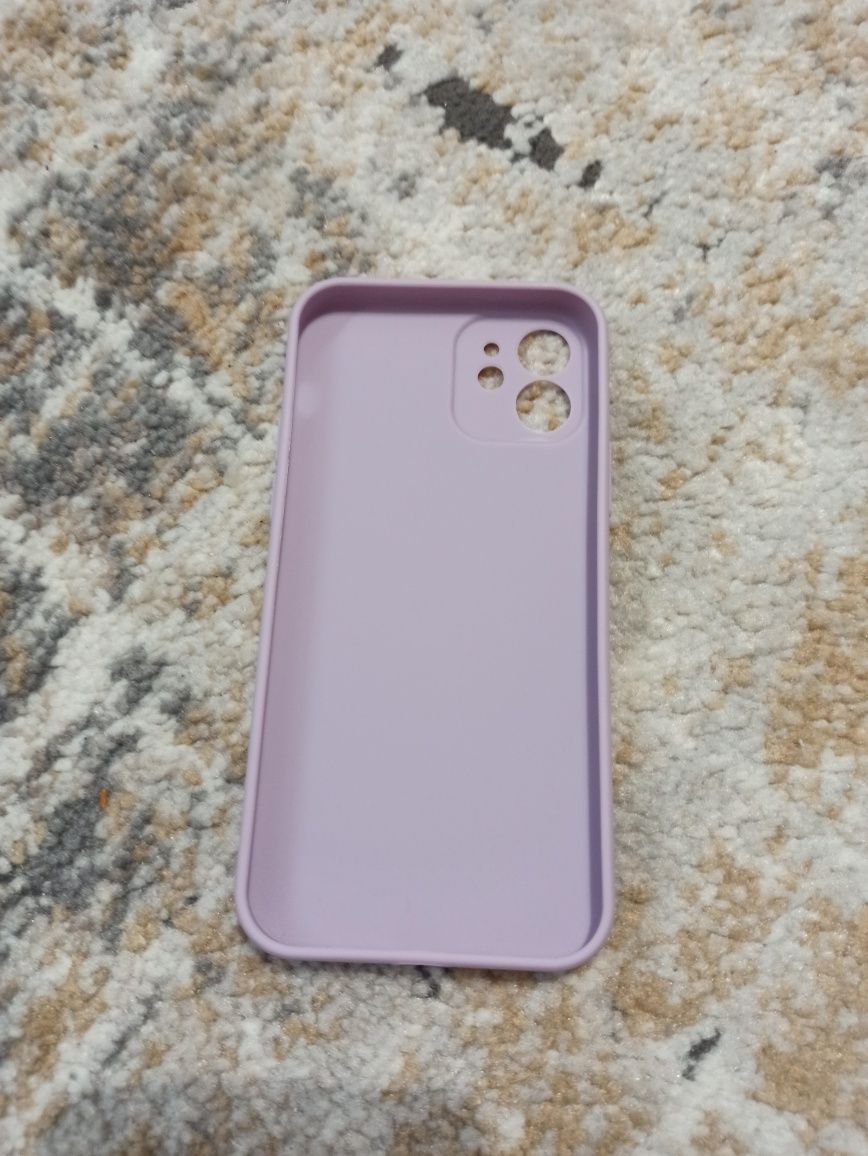 Nowy case plecki iphone 12 fioletowe z serduszkiem